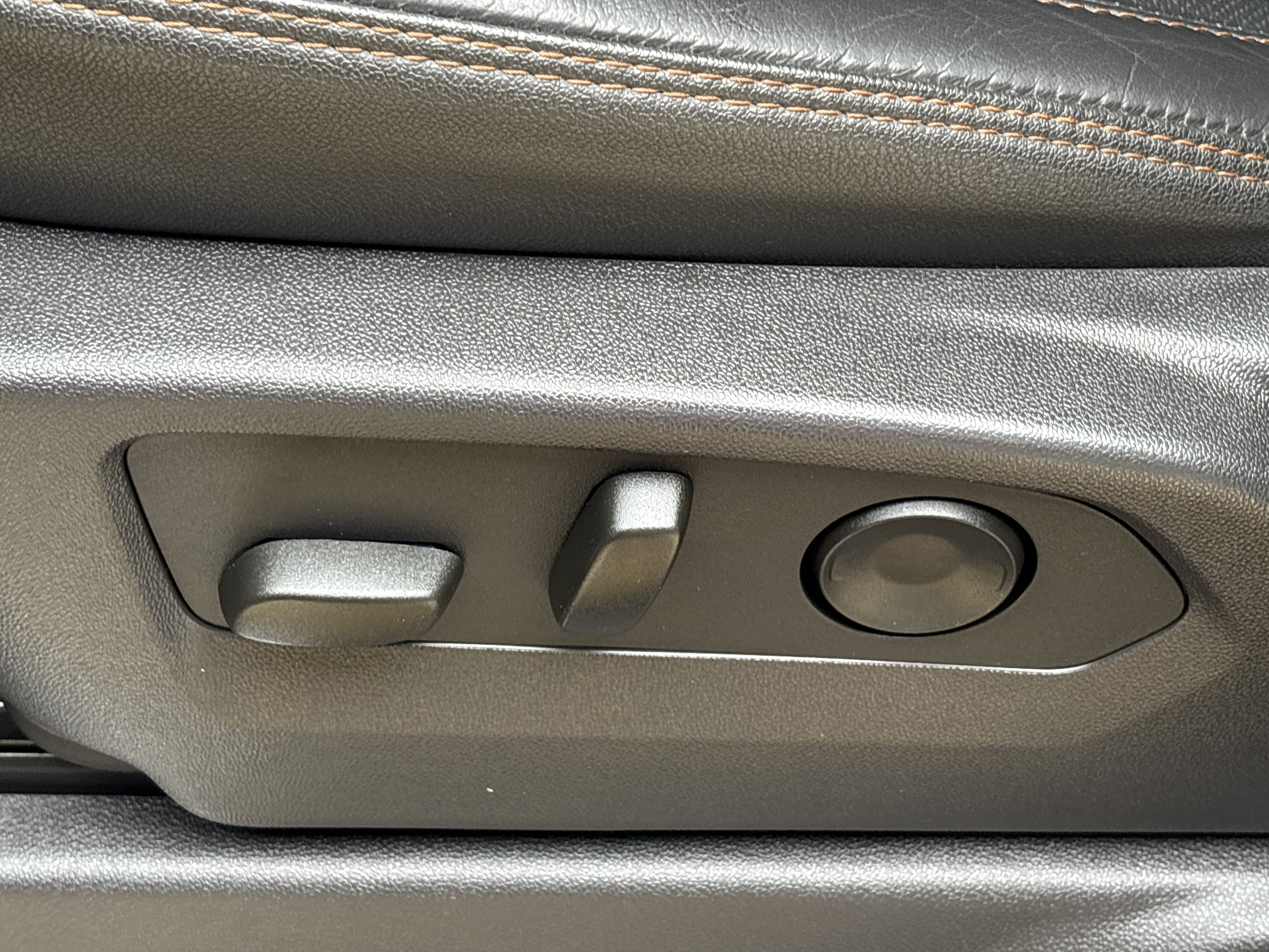 Used 2024 Thunderstorm Gray GMC AT4 image 24