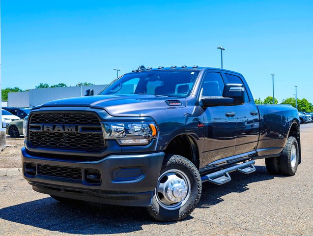 2024 RAM 3500 Tradesman 4X4 Crew Cab LWB's photo