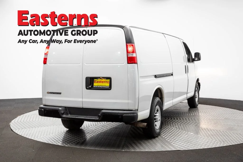 Used 2019 White Chevrolet Work Van image 5