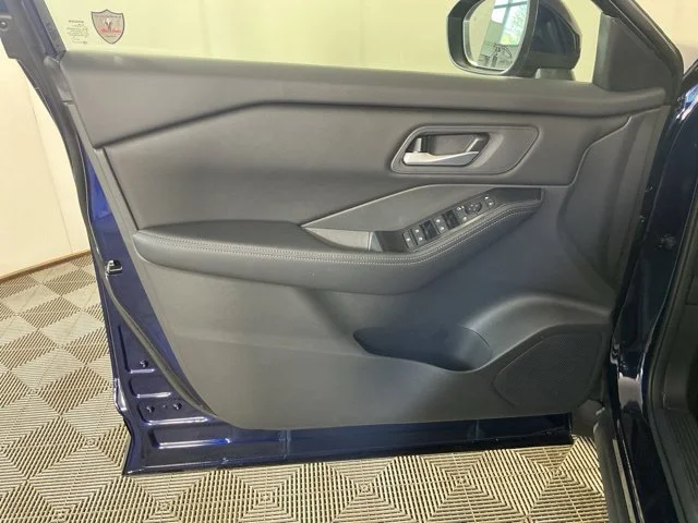 New 2027 Blue Nissan SV image 9
