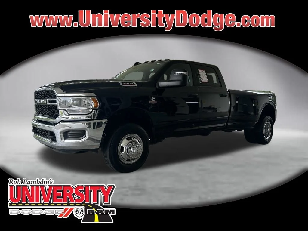 2024 RAM 3500 Tradesman 4X4 Crew Cab LWB's photo