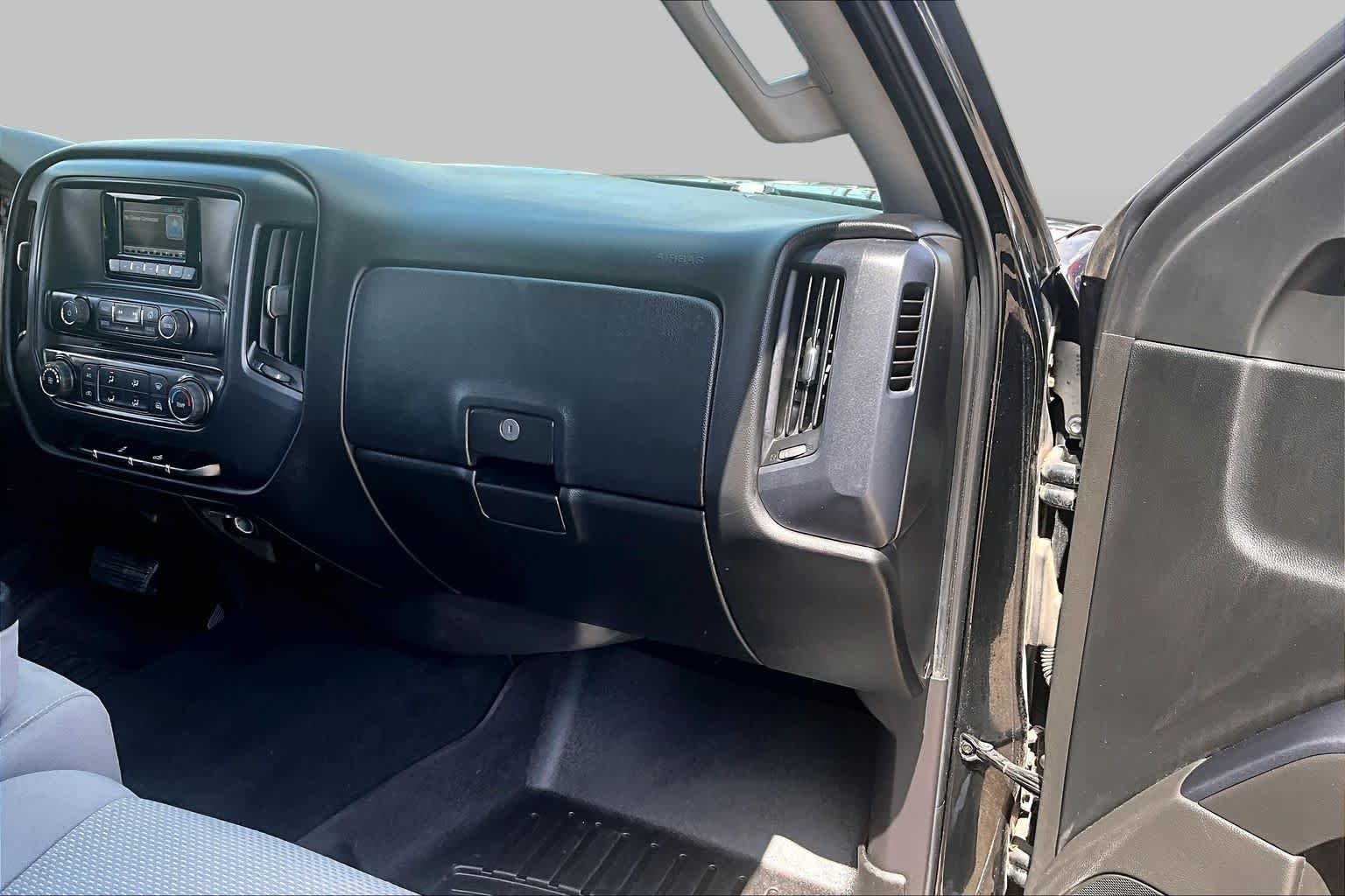 Used 2015 Black Chevrolet LS image 18