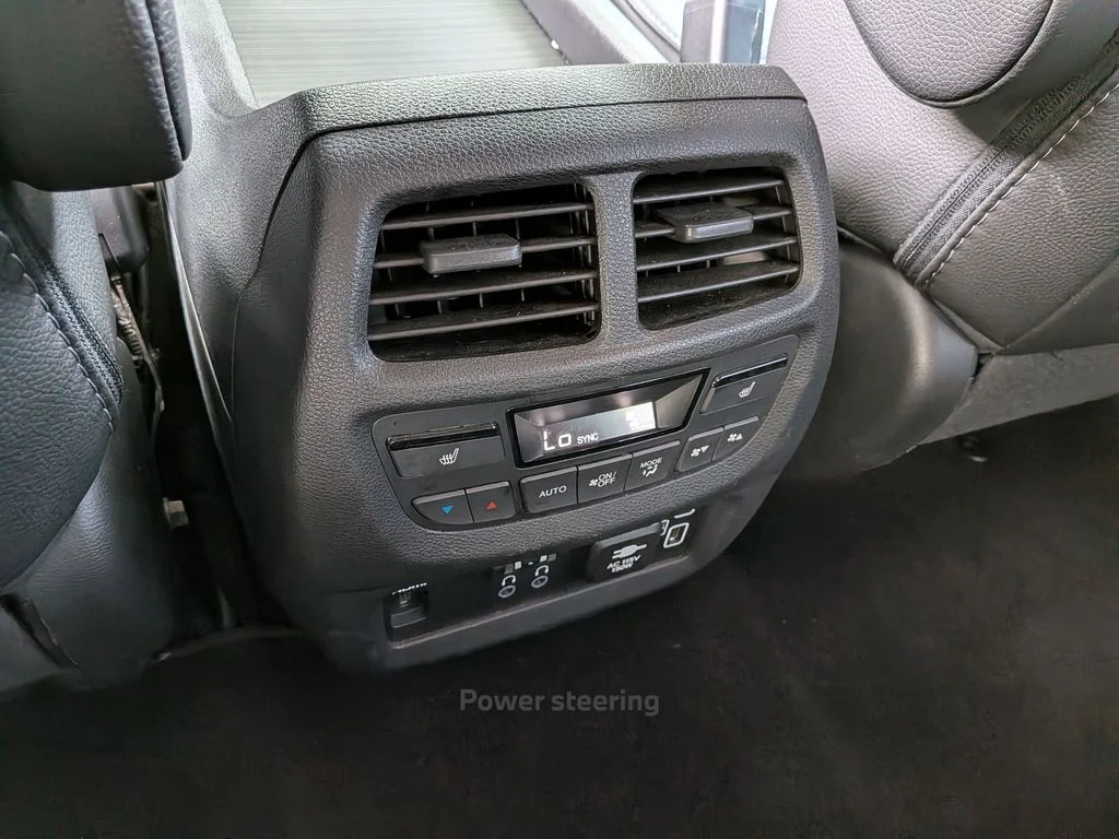 Used 2022 Gray Honda Elite image 38