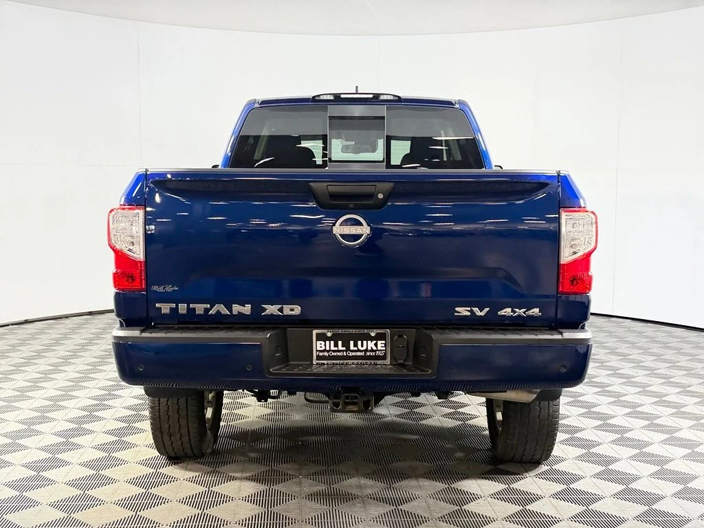 2024 Nissan Titan XD SV - Photo 9