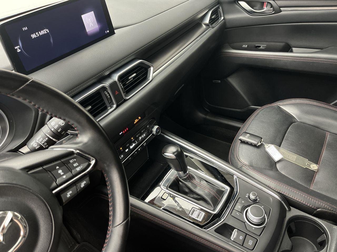 Used 2024 GRAY MAZDA 2.5 S CARBON EDITION AWD image 17