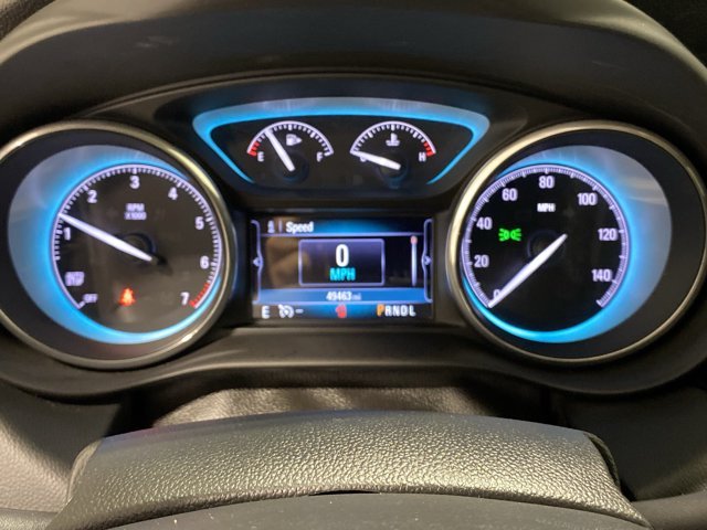 Used 2018 Summit White Buick Essence image 11