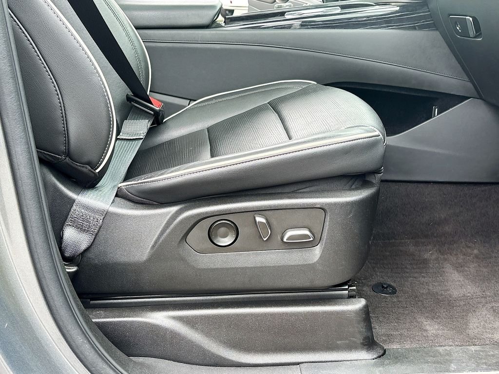 Used 2022 Steel Metallic Cadillac Sport image 32
