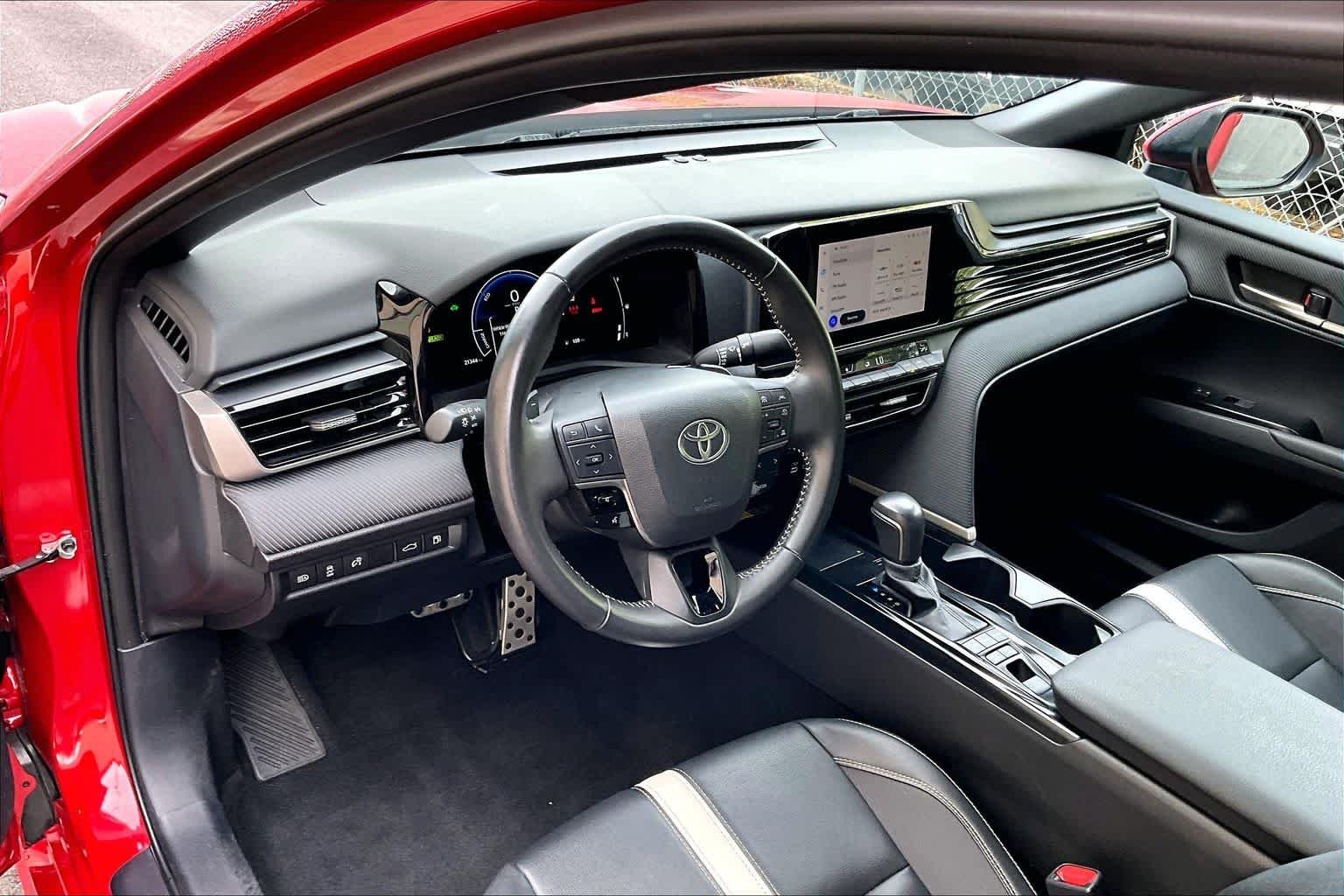 Used 2025 Supersonic Red Toyota SE image 17