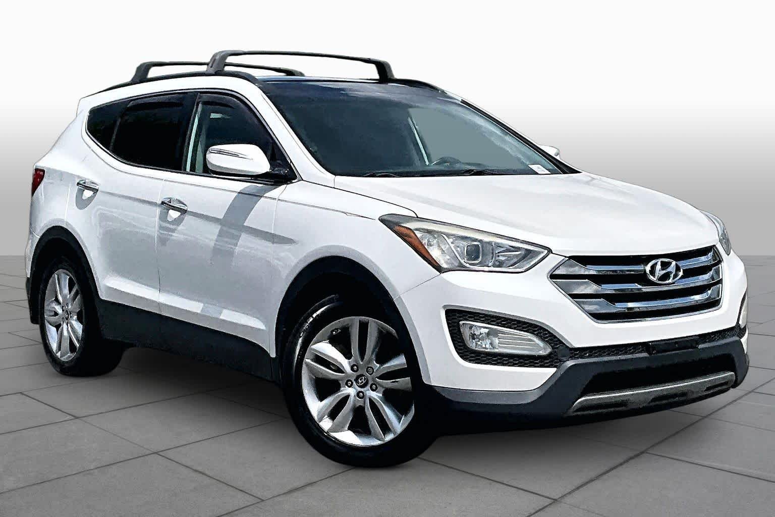 Used 2014 Frost White Pearl Hyundai  image 2