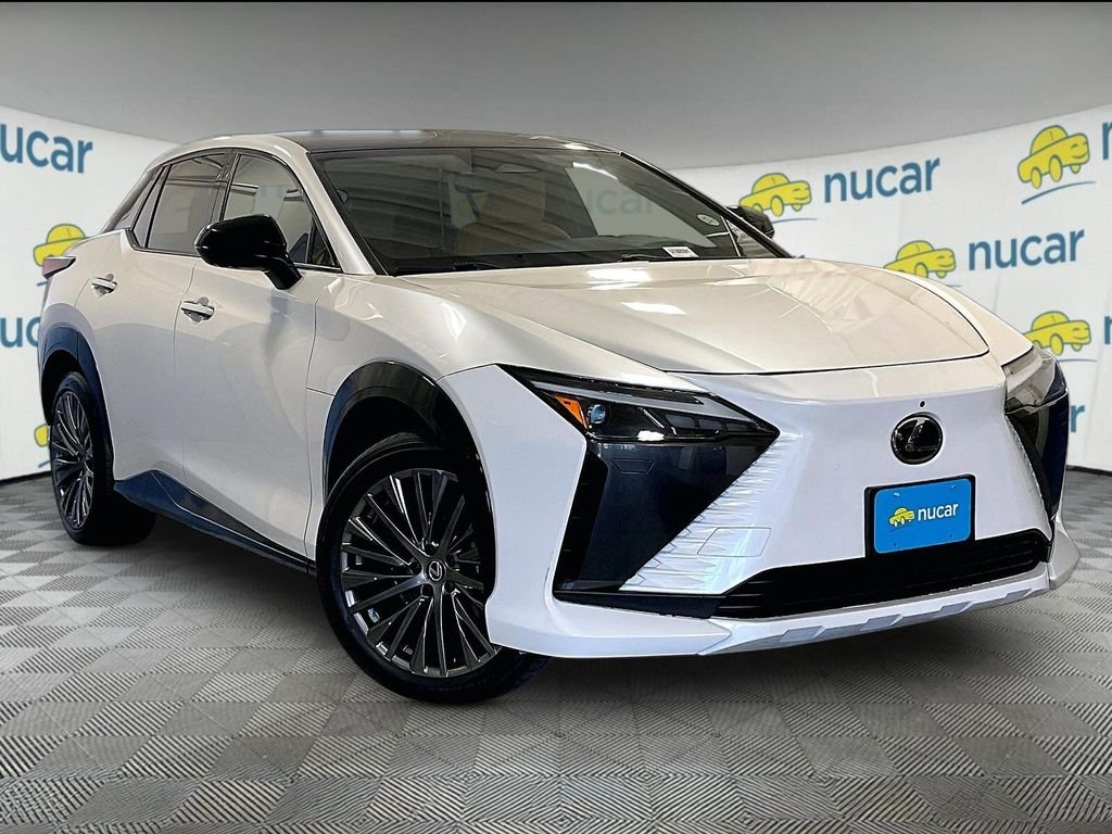 2023 Lexus RZ 450e 450e Luxury AWD's photo