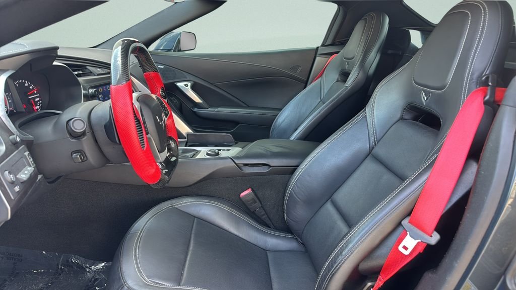 Used 2019 Gray Chevrolet Grand Sport image 18
