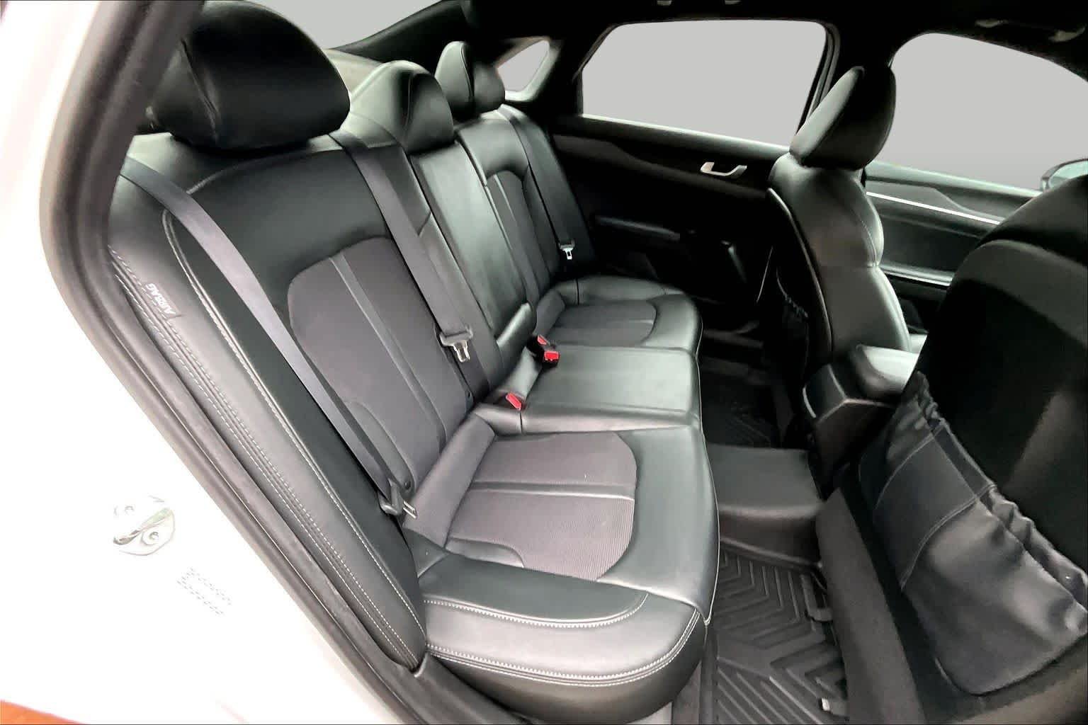 Certified Used 2024 Glacial White Pearl Kia GT-Line image 20