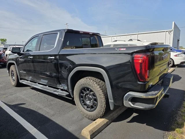 Used 2022 Black GMC SLT image 7