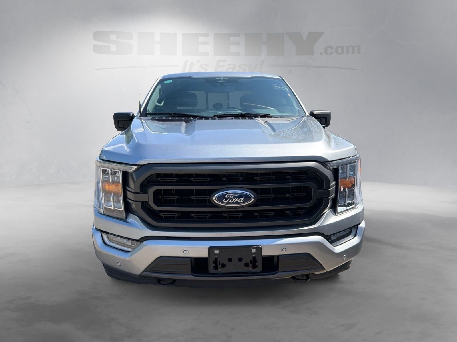 Used 2023 Silver Ford XLT image 17