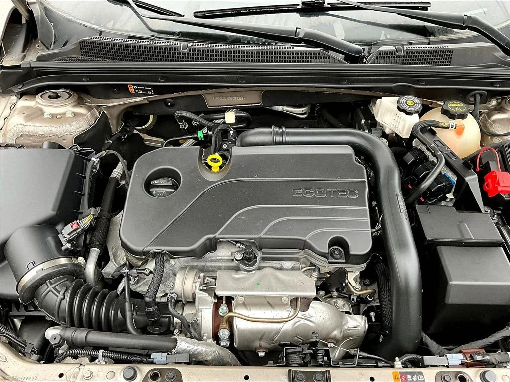 Used 2024 Gray Chevrolet LT image 33