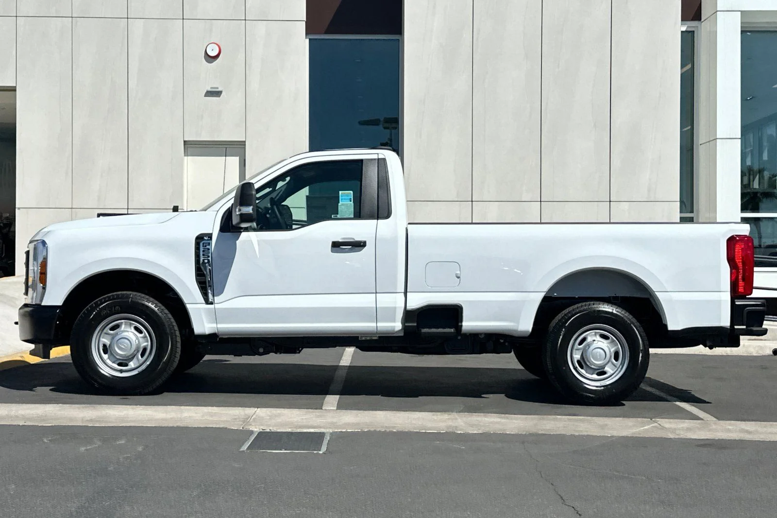 2026 Ford F-250 Super Duty XL - Photo 6