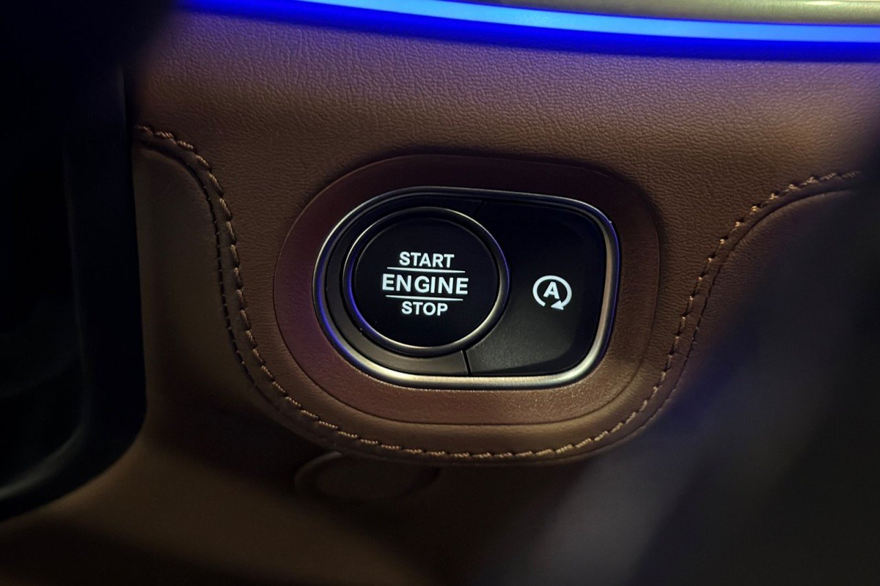 New 2026 MANUFAKTUR Alpine Grey Mercedes-Benz AMG® GLE 63 S 4MATIC+ SUV image 22