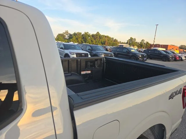 Certified Used 2024 Avalanche Ford XLT image 17