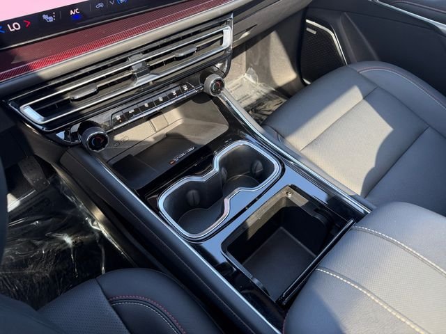 Used 2024 White Chevrolet Z71 image 24