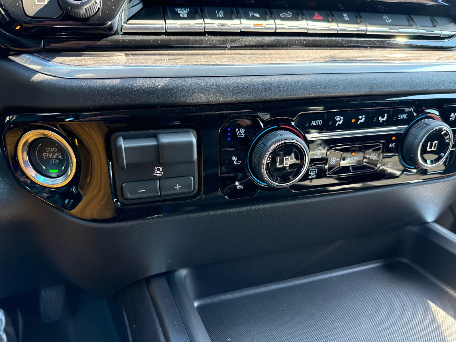 2026 Chevrolet Silverado 2500 HD LTZ - Photo 18