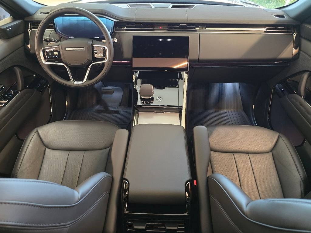 New 2026 Borasco Grey Land Rover se image 33