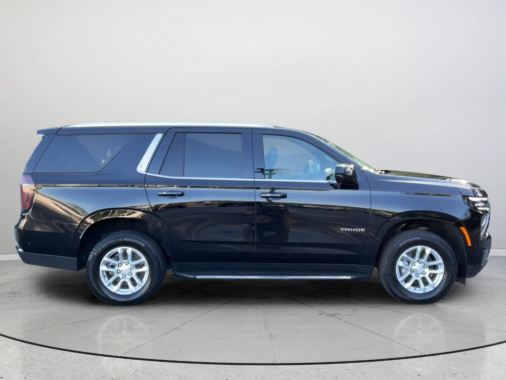 2025 Chevrolet Tahoe LT - Photo 6