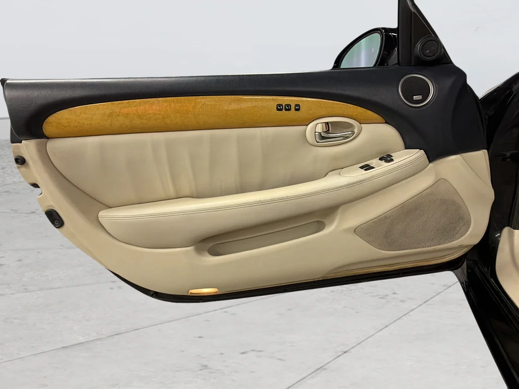 Used 2004 Black Lexus 430 image 22