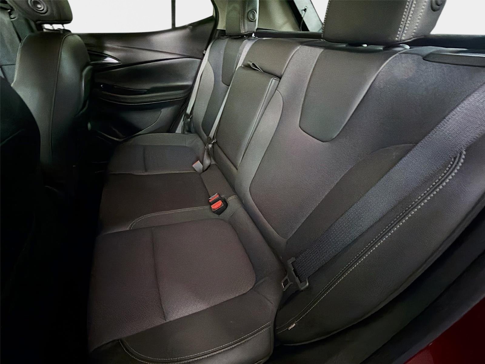 Used 2023 Cinnabar Metallic Buick Select image 22