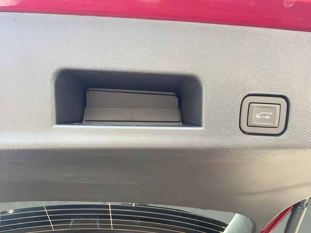 New 2027 Volcanic Red Tintcoat GMC Elevation image 34