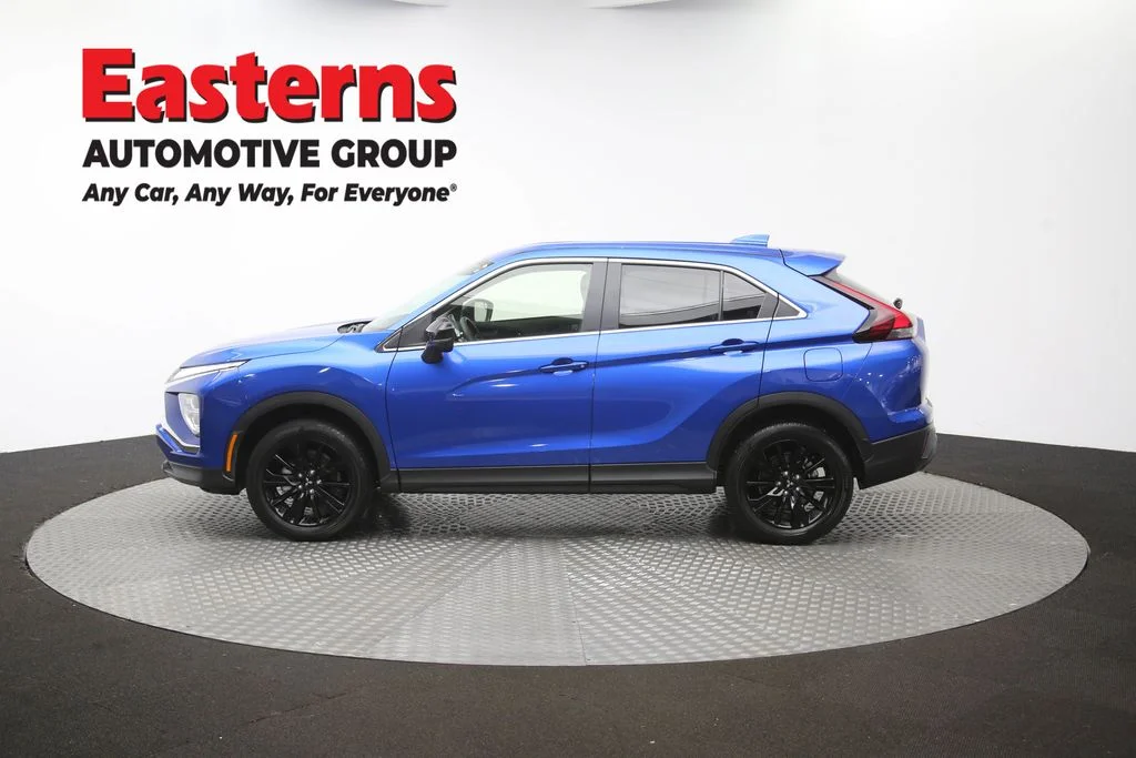 Used 2026 Blue Mitsubishi LE image 61