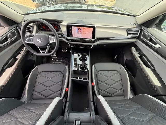 New 2026 Black Volkswagen 2.0T Peak Edition image 13