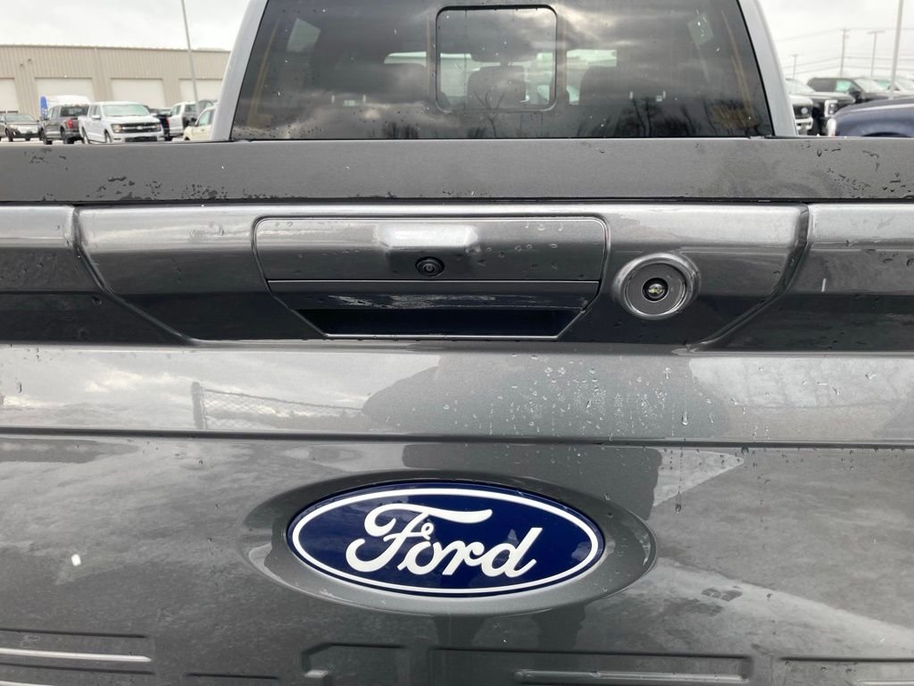 Used 2025 Gray Ford XLT image 21