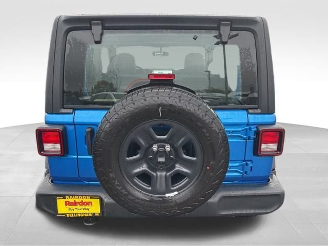 New 2026 Hydro Blue Pearl-Coat Exterior Paint Jeep Sport image 6