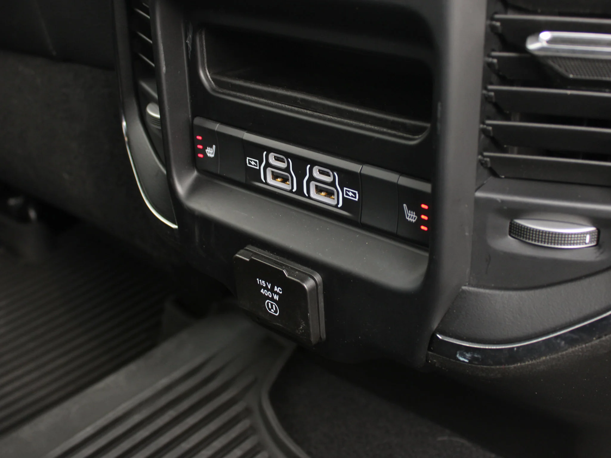 Certified Used 2025 White RAM Limited * Cummins Diesel | 5th Wheel & Gooseneck | Adaptive Cruise | Apple CarPlay | Tonneau Cover image 19