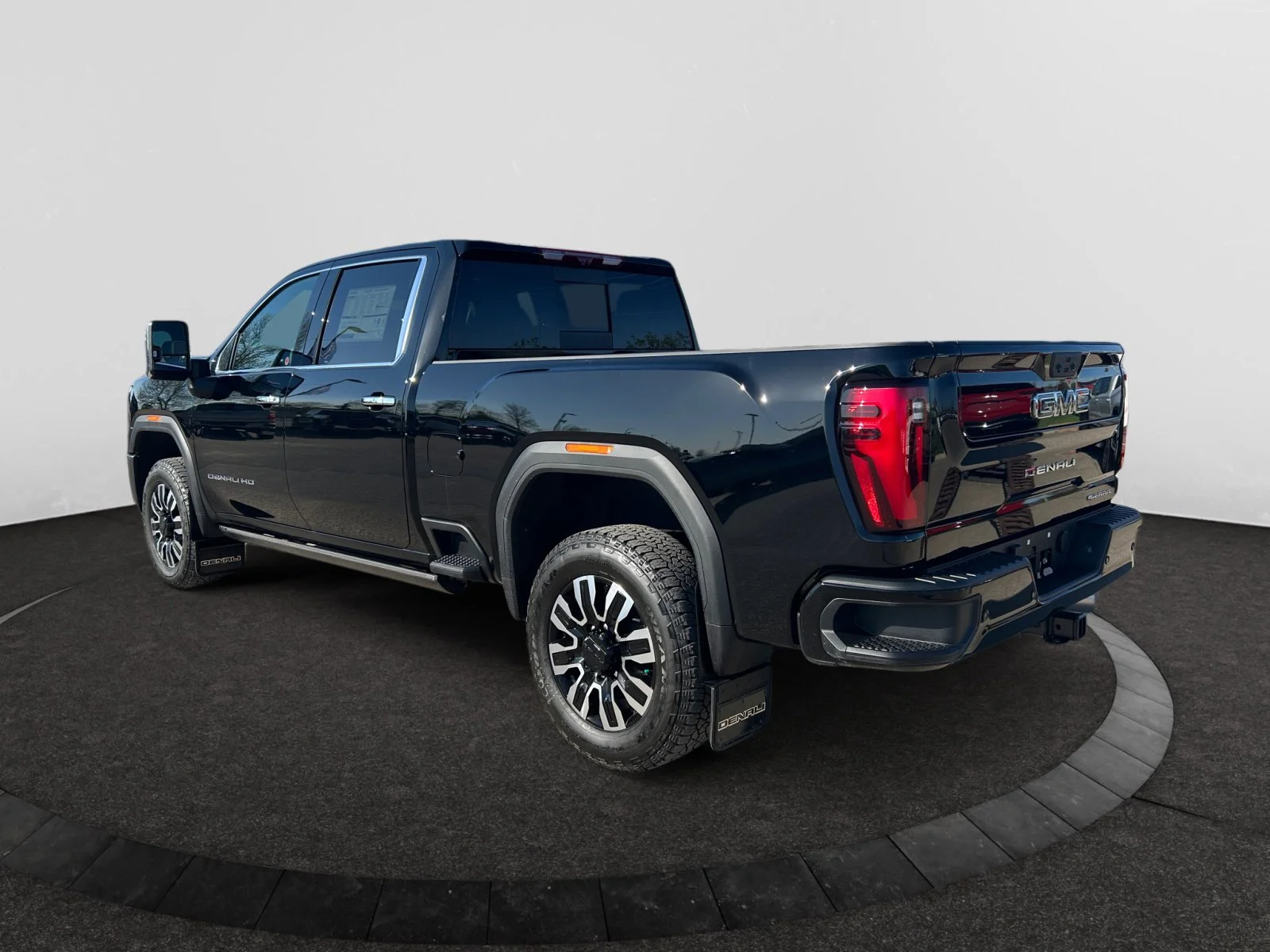 New 2026 Onyx Black GMC Denali Ultimate image 3