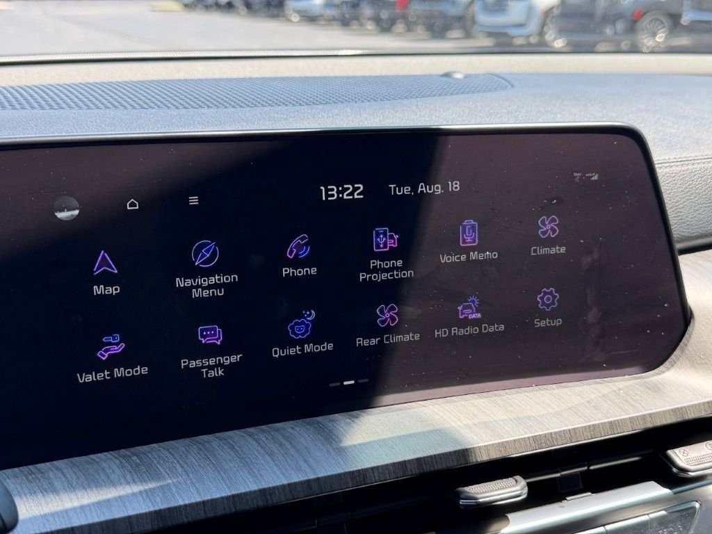 Used 2024 White Kia SX-Prestige image 31