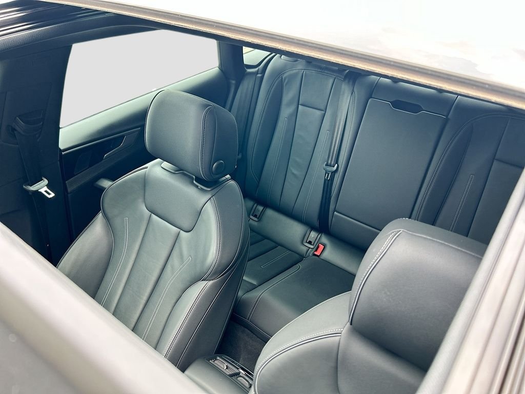 Used 2023 Daytona Gray Pearl Effect Audi S line Premium image 22