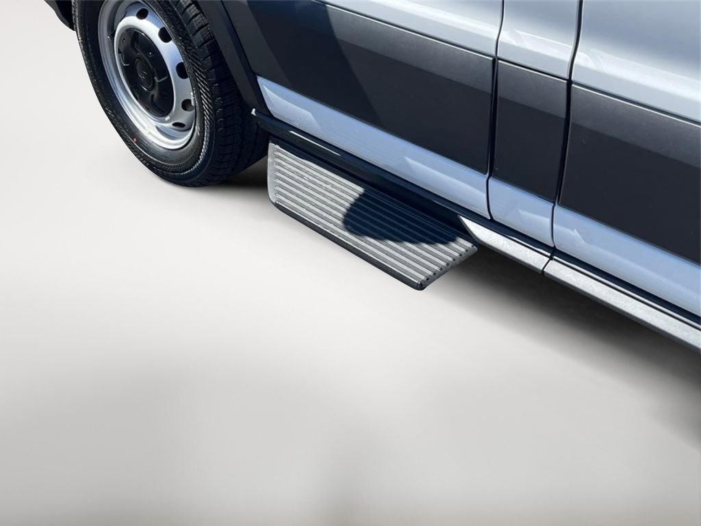 New 2024 Oxford White Ford Cargo Van image 13