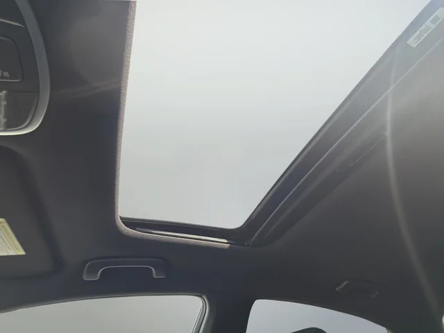 Used 2018 Gray Hyundai Sport image 18