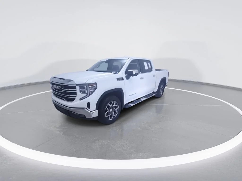 Certified Used 2022 White GMC SLT image 6