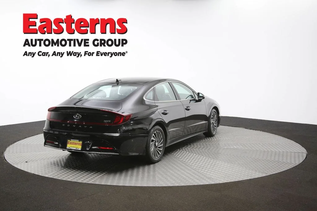 Used 2020 Black Hyundai Limited image 39