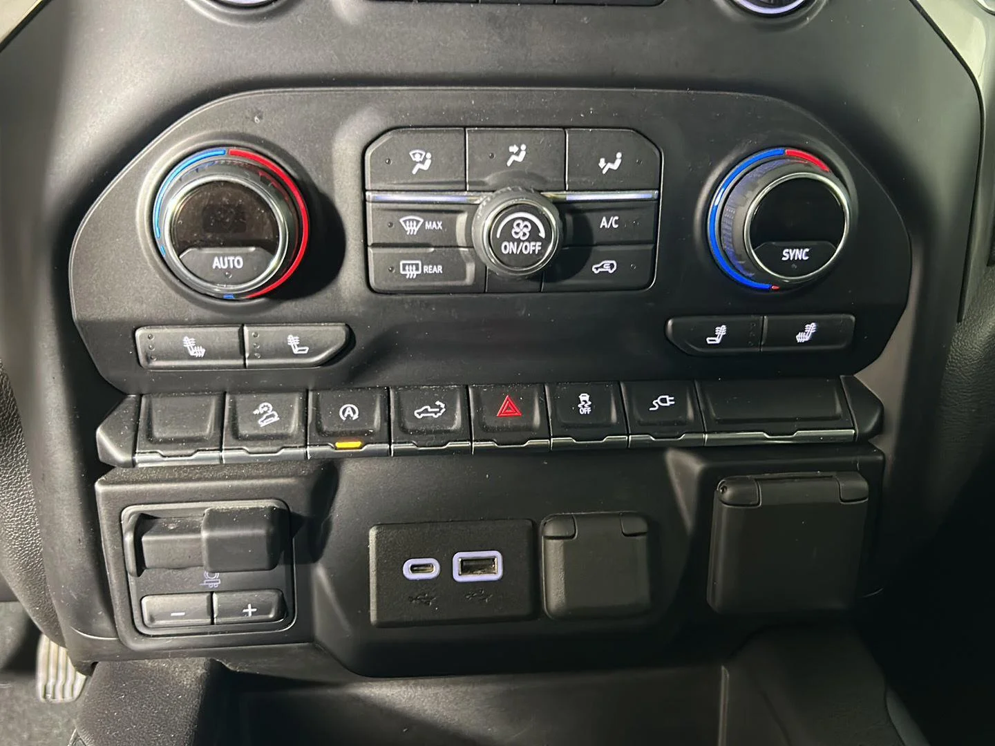 Used 2021 Summit White Chevrolet LT Trail Boss image 19