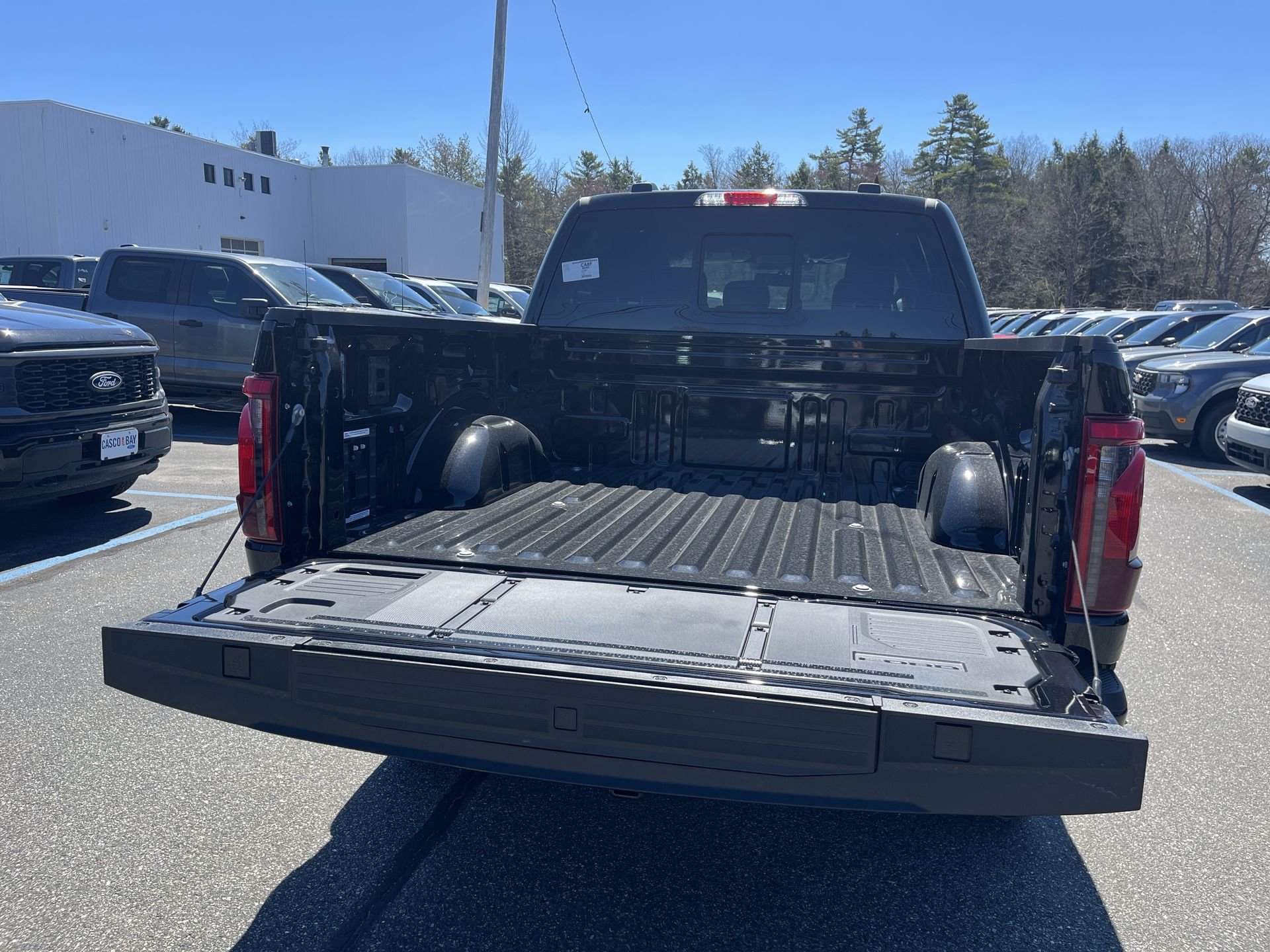 New 2026 Agate Black Metallic Ford XLT image 3