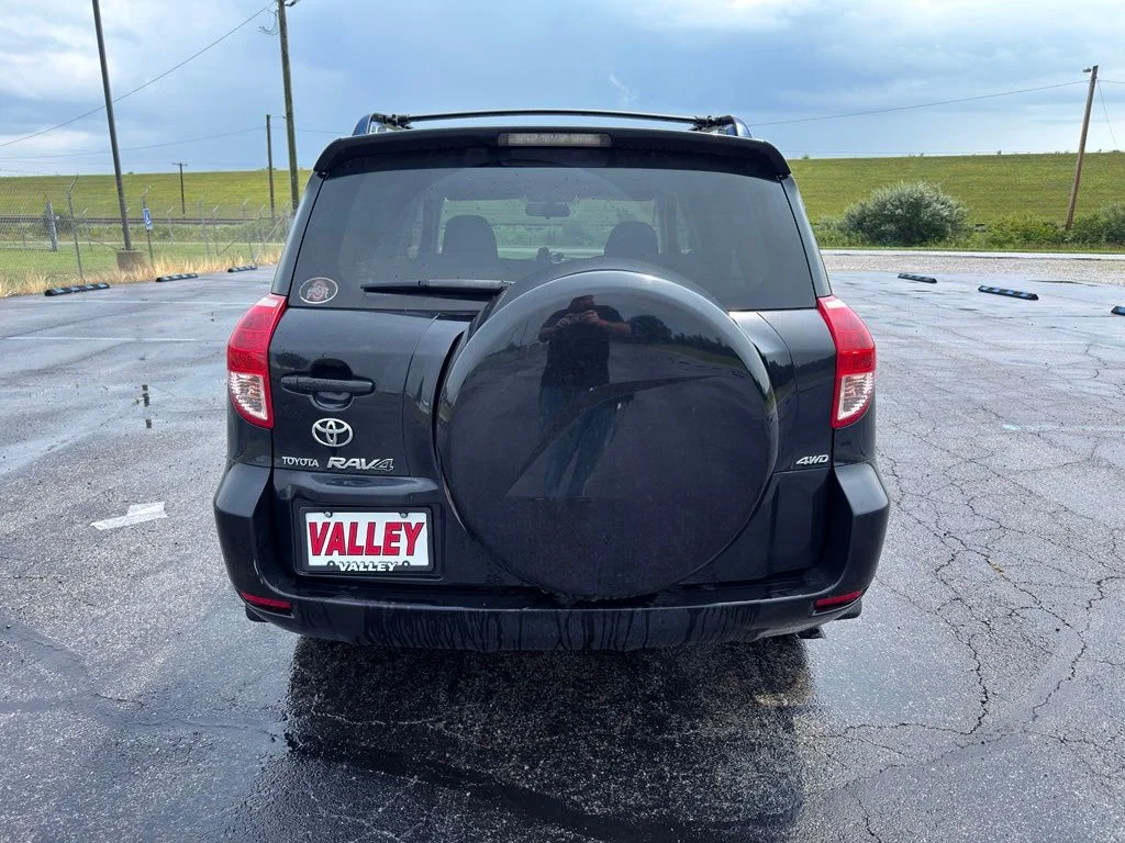 Used 2007 Black Toyota Limited image 11