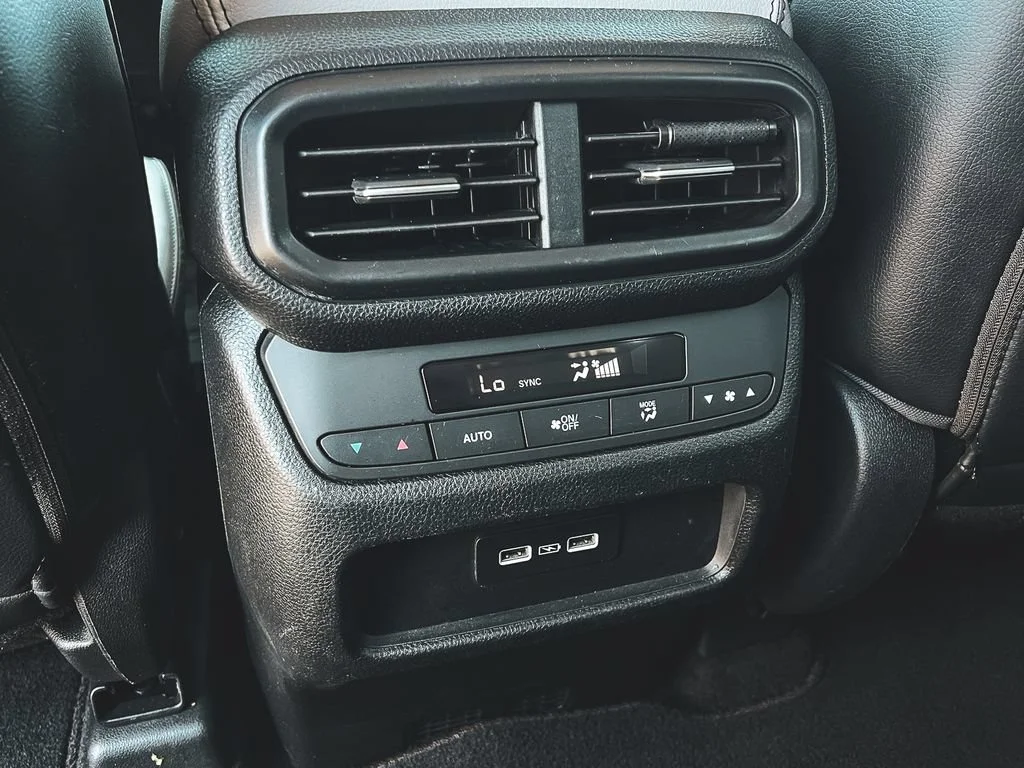 2023 Honda Pilot Touring - Photo 55