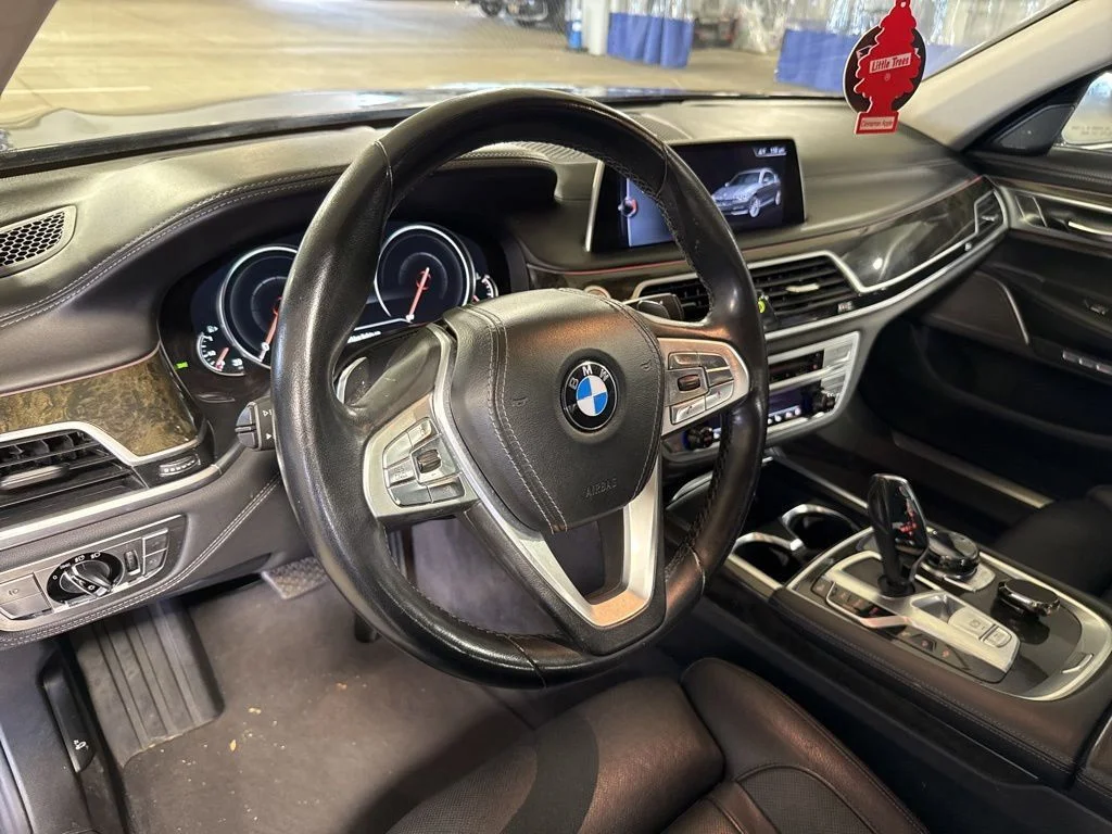 Used 2017 Dark Graphite BMW 740i xDrive image 10