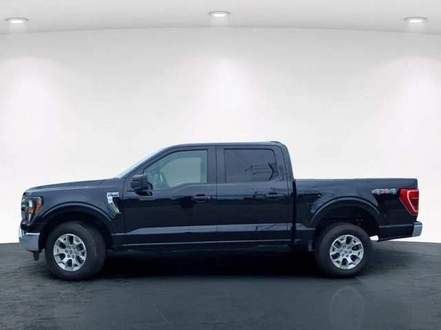 Used 2023 Black Ford XLT image 14