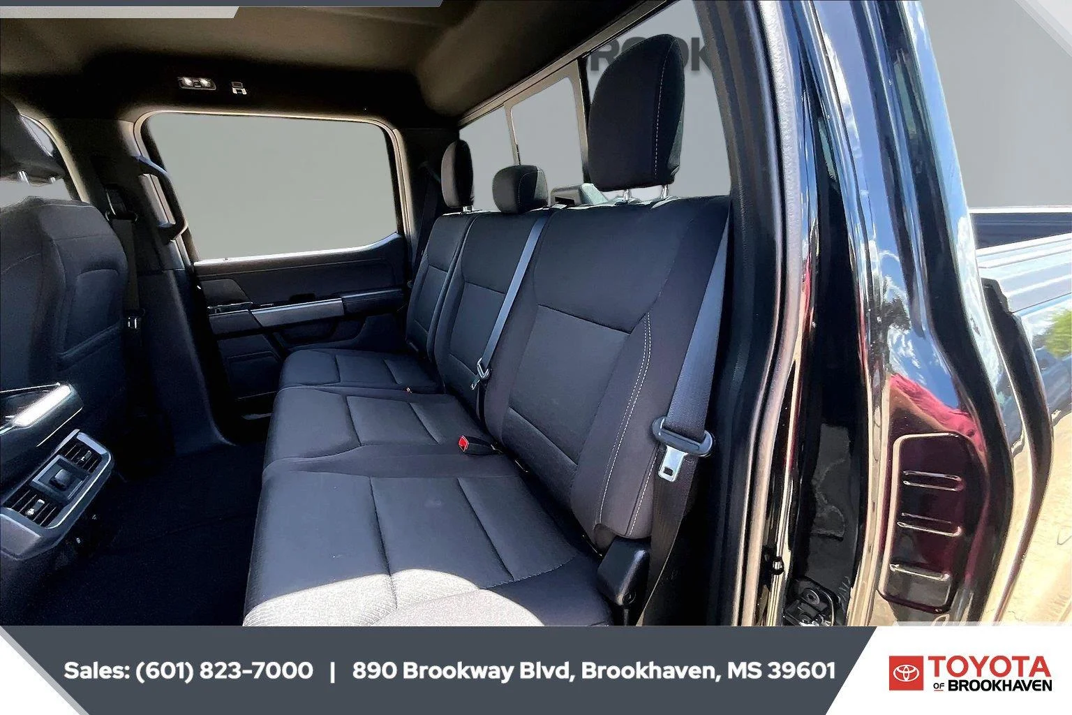 Used 2025 Agate Black Ford XLT image 19