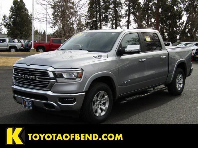2022 RAM 1500 Laramie 4x4 Crew Cab 5'7's photo