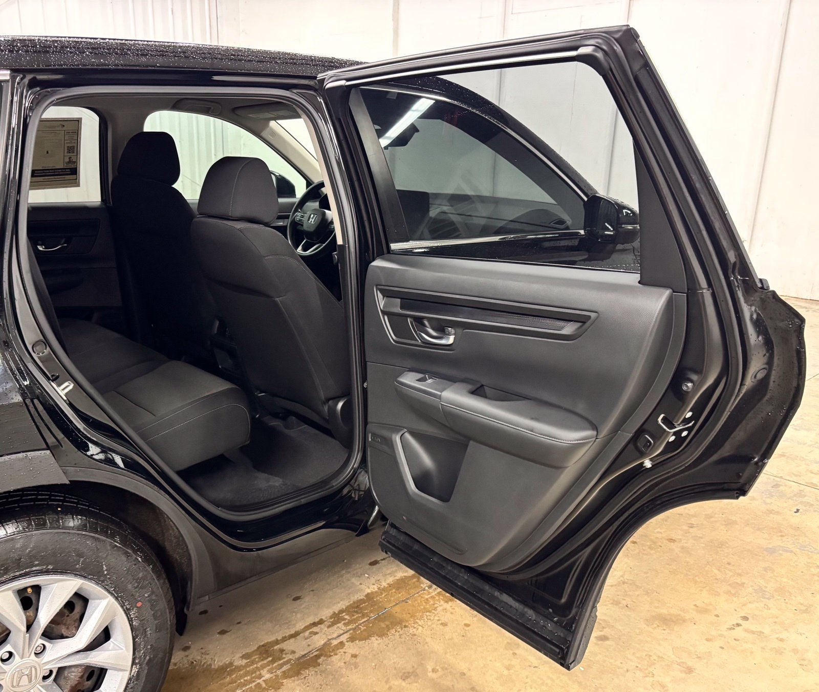 Used 2023  Honda LX image 19